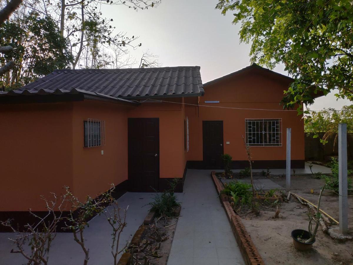 Home Stay Stc Bed And Breakfast Udon Thani Eksteriør billede
