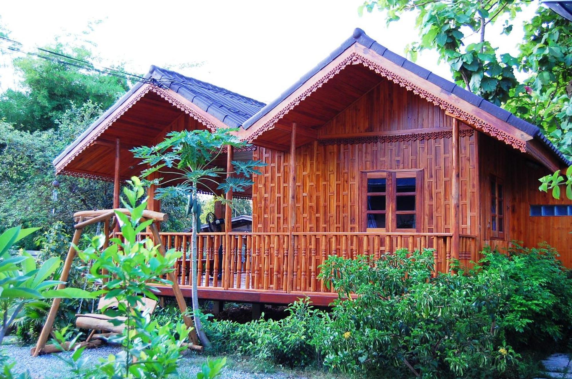 Home Stay Stc Bed And Breakfast Udon Thani Eksteriør billede