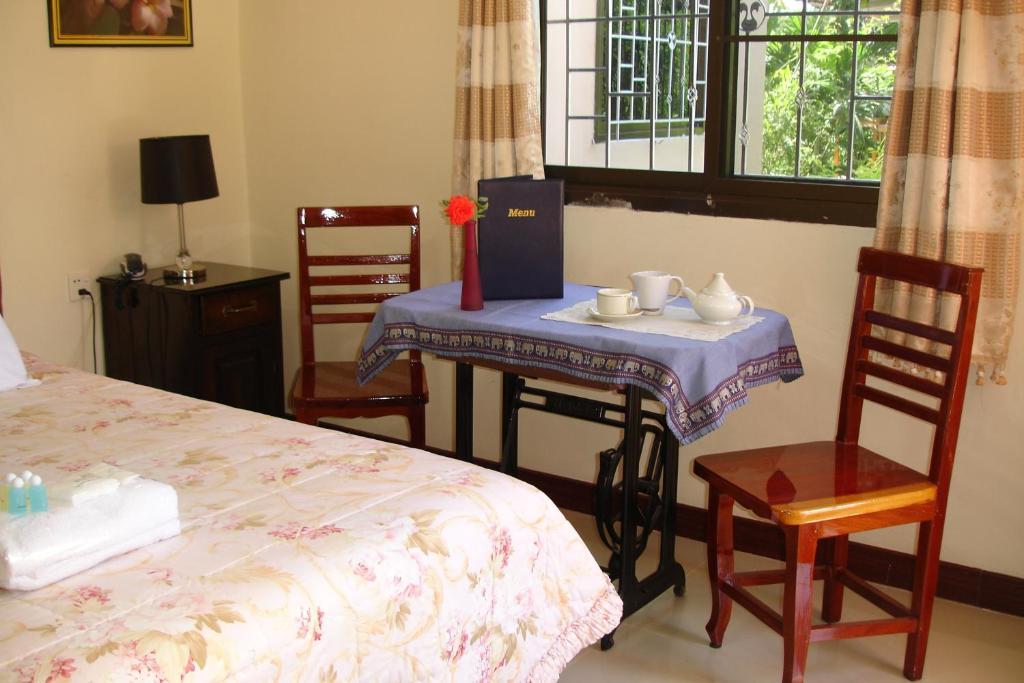 Home Stay Stc Bed And Breakfast Udon Thani Værelse billede