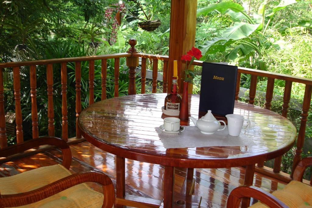 Home Stay Stc Bed And Breakfast Udon Thani Værelse billede